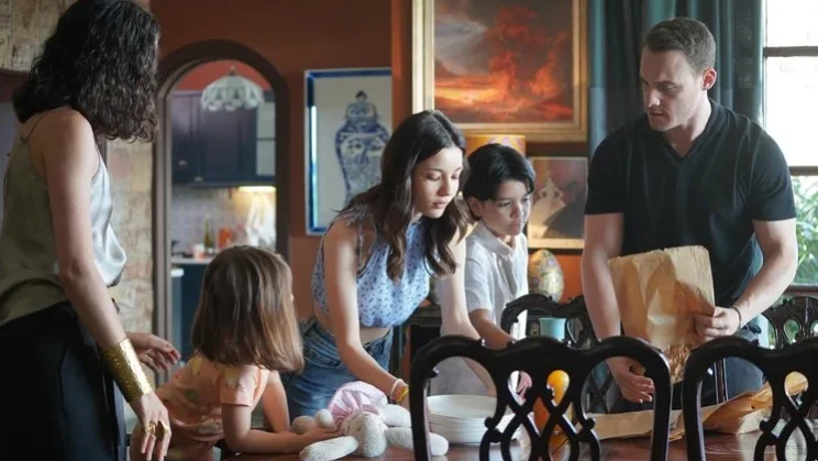 Атеш.с деца