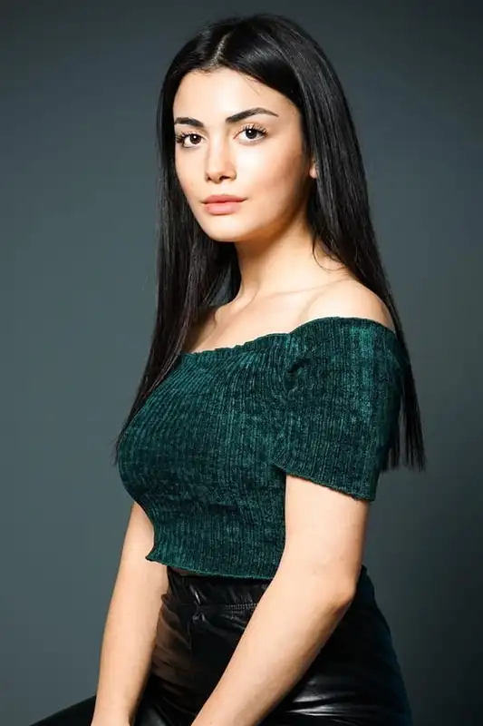 ozgeYA-k