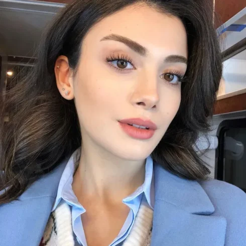 ozge yagiz